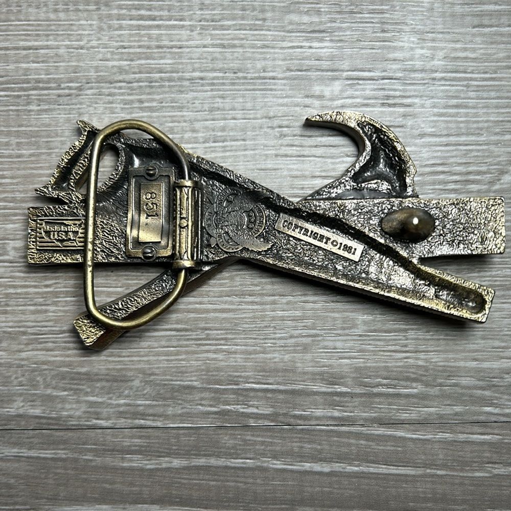 Construction carpenter tool numbered belt buckle - Picture 2 of 4